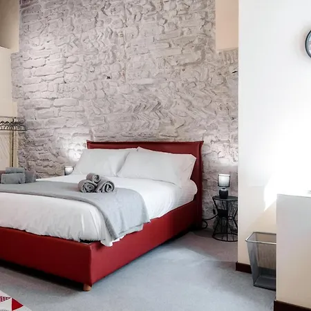 Historical - The House Of Travelers Gæstehus Como