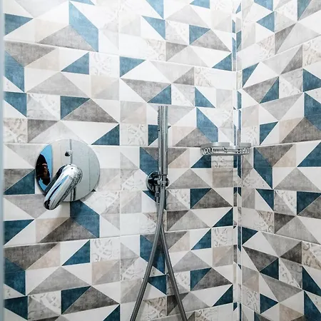 Historical - The House Of Travelers Gæstehus Como