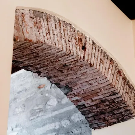 Historical - The House Of Travelers Como