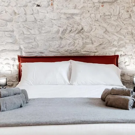 Historical - The House Of Travelers 3* Como