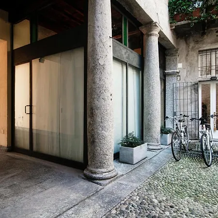 Historical - The House Of Travelers 3* Como