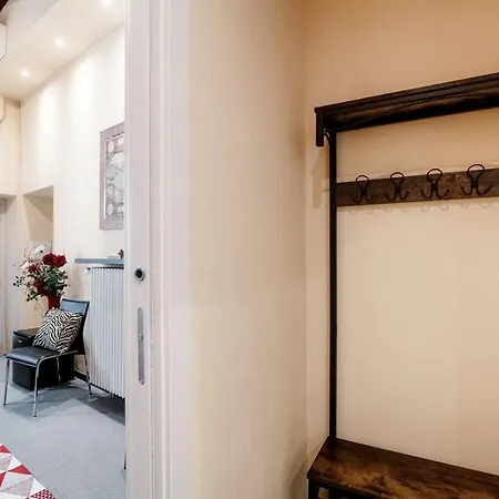 Historical - The House Of Travelers Como